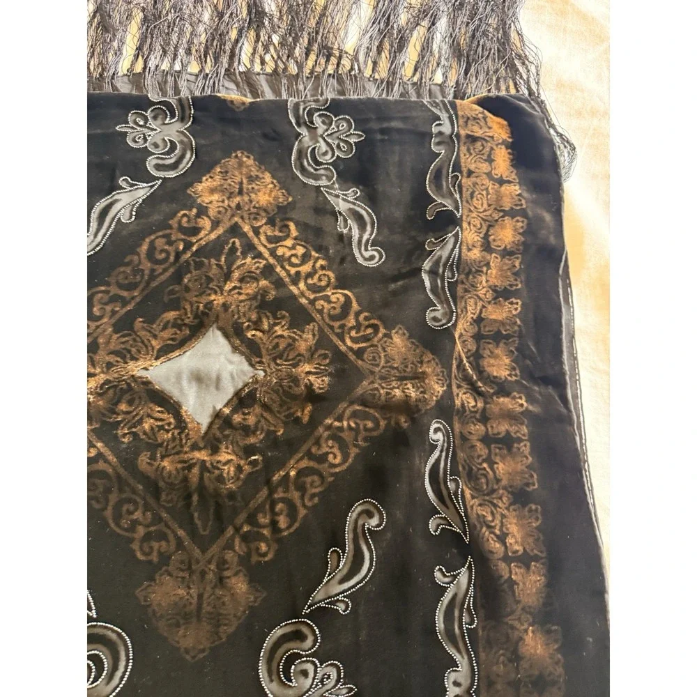 Vintage J & NY Viscose And Silk Black Brown Embroidered Scarf Fringe 64